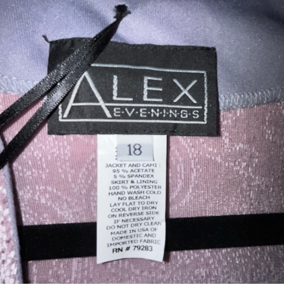 ALEX Evenings Embellished Metallic Shimmer Glitter Hook Closure Jacket - Picture 6 of 8